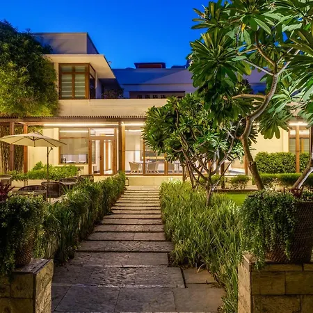 The Manor - New Delhi Hotel